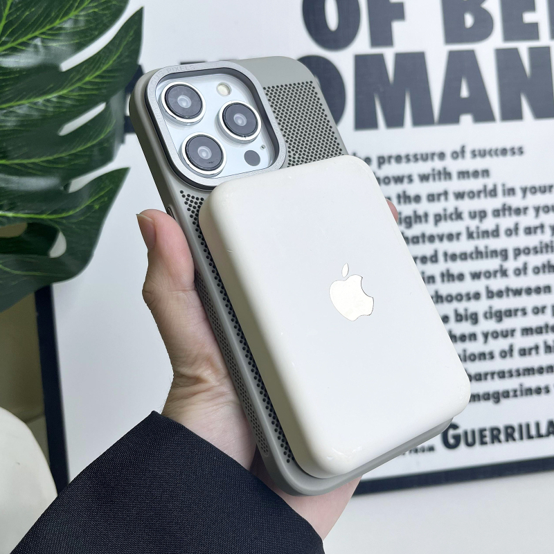 Carcasă rigidă pentru iPhone cu plasă de disipare a căldurii și atașare magnetică, material PC, rezistentă la șocuri, antiamprente