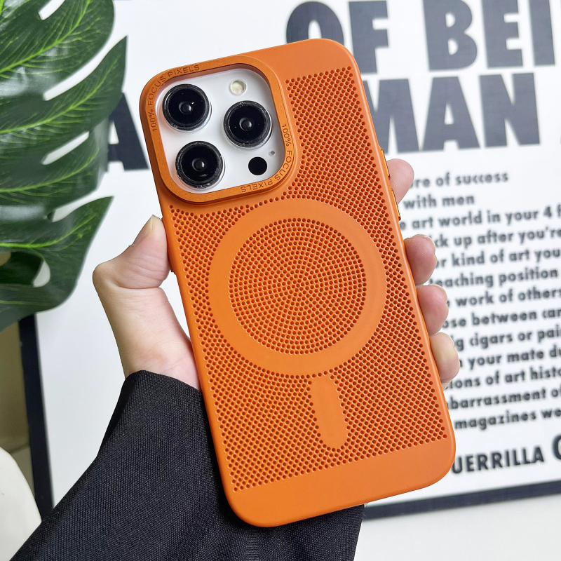 Carcasă rigidă pentru iPhone cu plasă de disipare a căldurii și atașare magnetică, material PC, rezistentă la șocuri, antiamprente