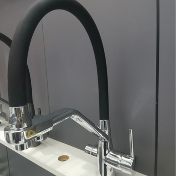 Kuhinjski bakreni faucet, tri u jedan, topla i hladna, okretan, keramičko jezgro ventila, model ali-798988670794, promjer sjedišta ventila 32 mm, radna temperatura 0–90°C