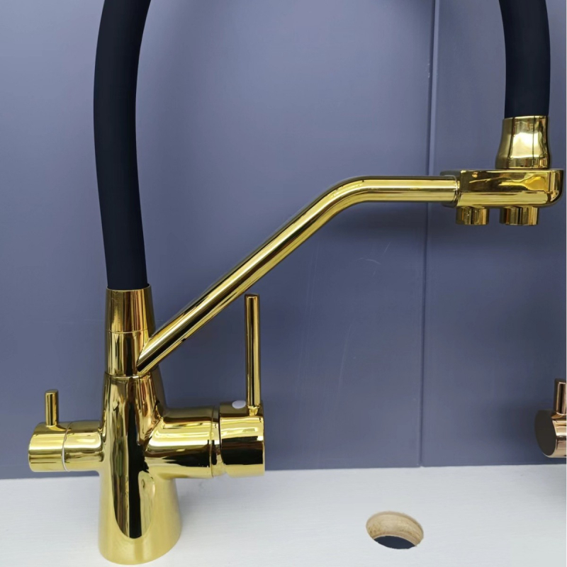 Kuhinjski bakreni faucet, tri u jedan, topla i hladna, okretan, keramičko jezgro ventila, model ali-798988670794, promjer sjedišta ventila 32 mm, radna temperatura 0–90°C