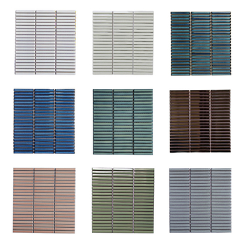 Nordiskā plāna joslu mozaikas flīzes vannas istabas un virtuves sienām; ūdensnecaurlaidīga; ūdens uzsūkšanās 0,3%; gaiša virsma; spēcīga termiskā šoka izturība; spēcīga korozijas izturība