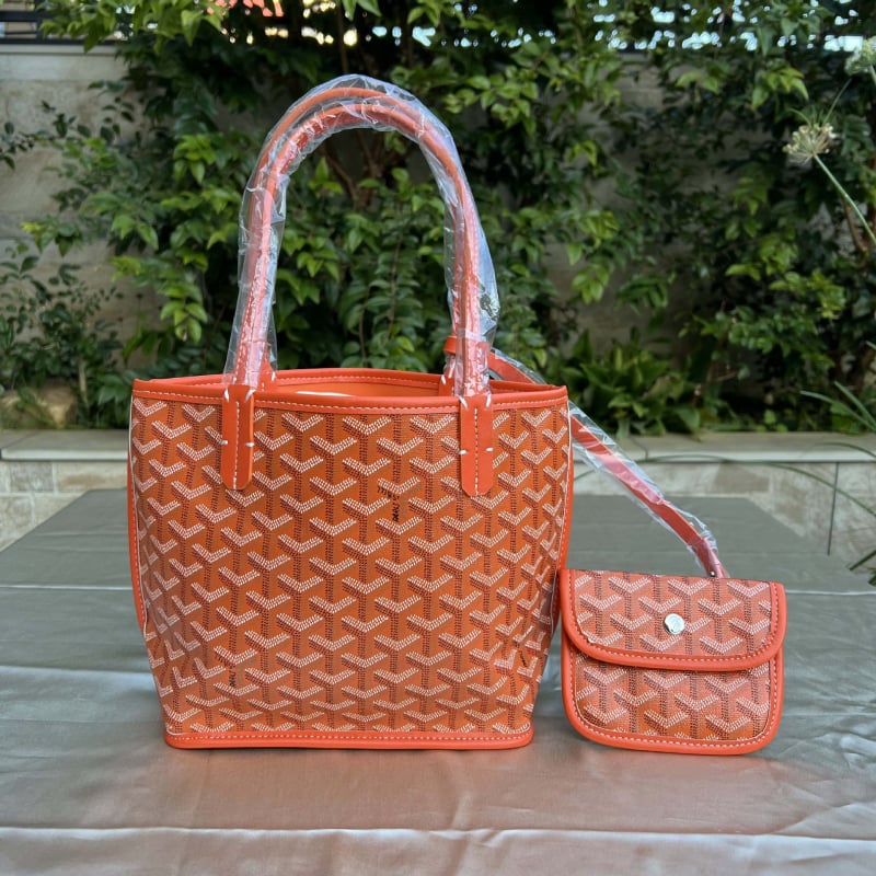 GAOYA ehtne nahast bucket-kott, tänavakunst stiilis — lehma naha vooder, avatud ülaosa, kevad 2024