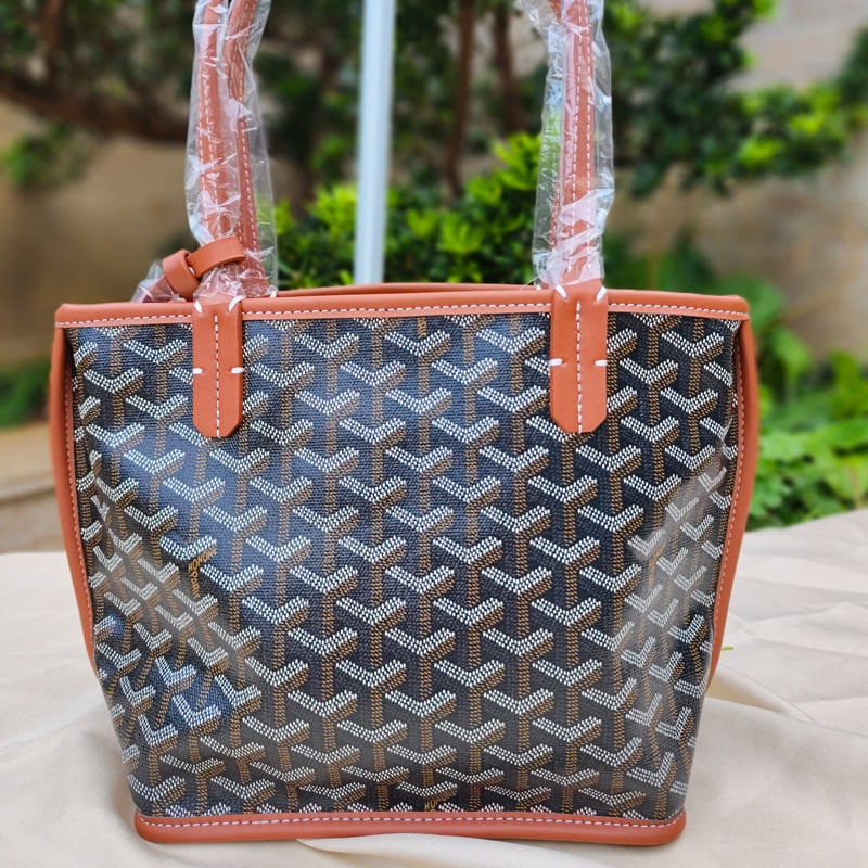 GAOYA ehtne nahast bucket-kott, tänavakunst stiilis — lehma naha vooder, avatud ülaosa, kevad 2024