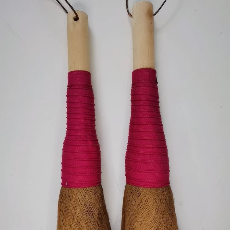 Kokoso palmos indų plovimo šepetėlis neprilimpančioms keptuvėms su vidutinio kietumo šerelėmis