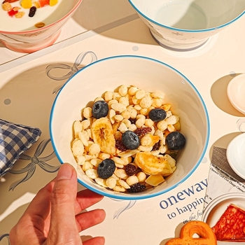 Bol ceramic pentru orez cu model desen animat, stil drăguț, formă rotundă, sub glazură, potrivit pentru microunde