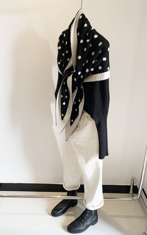 Шал – корейски стил, едноцветен плетен, топъл за зима за възрастни (Материал: акрилно влакно; Съдържание: 31–50%; Функция: поддържа топло; Сезон: зима; Стил: свеж и сладък)