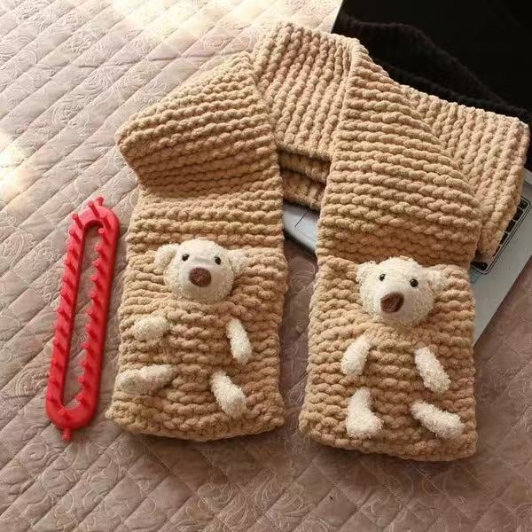 Kit DIY pentru fularul ursuleț cu buzunar – fular tricotat manual, fir poliester gros, Semi-Worsted, Haohan, origine Hebei