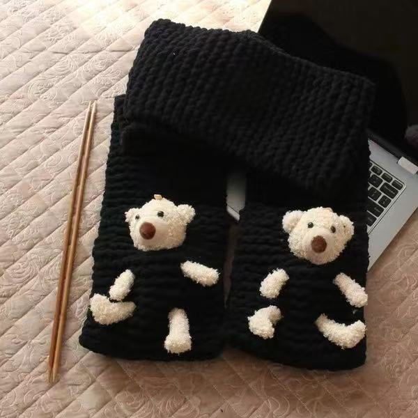 Kit DIY pentru fularul ursuleț cu buzunar – fular tricotat manual, fir poliester gros, Semi-Worsted, Haohan, origine Hebei