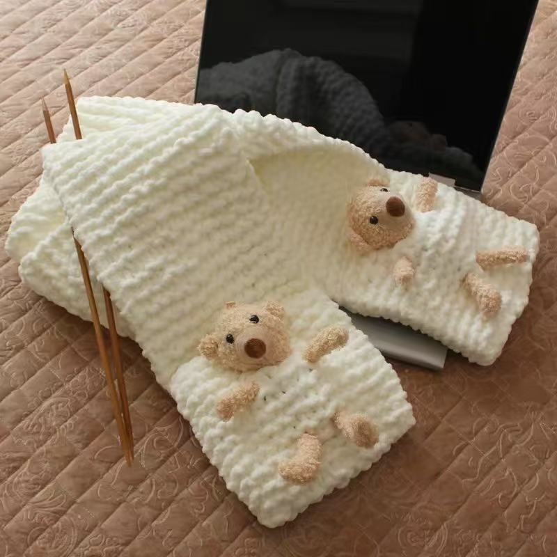Kit DIY pentru fularul ursuleț cu buzunar – fular tricotat manual, fir poliester gros, Semi-Worsted, Haohan, origine Hebei