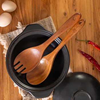 Akācijas koka karotes un lāpstas komplekts nepiedegošām pannām, izturīgs pret augstām temperatūrām, aizsardzība pret apdegumiem, āķa dizains, koka rokturi