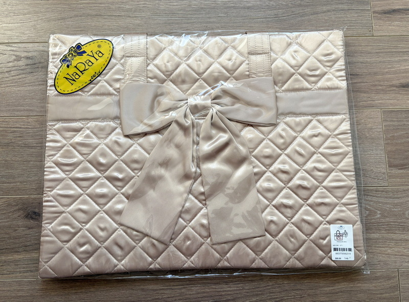 Naraya mini kvadratna torbica s mašnicom — unisex stil, dnevna torba