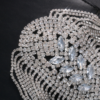 Bojtos vállepaulettek válllánccal, ötvözetből, fehér kristállyal, női stílus, elektroplattázás