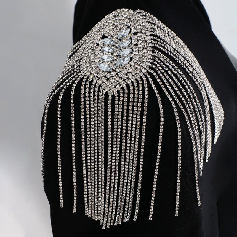 Bojtos vállepaulettek válllánccal, ötvözetből, fehér kristállyal, női stílus, elektroplattázás