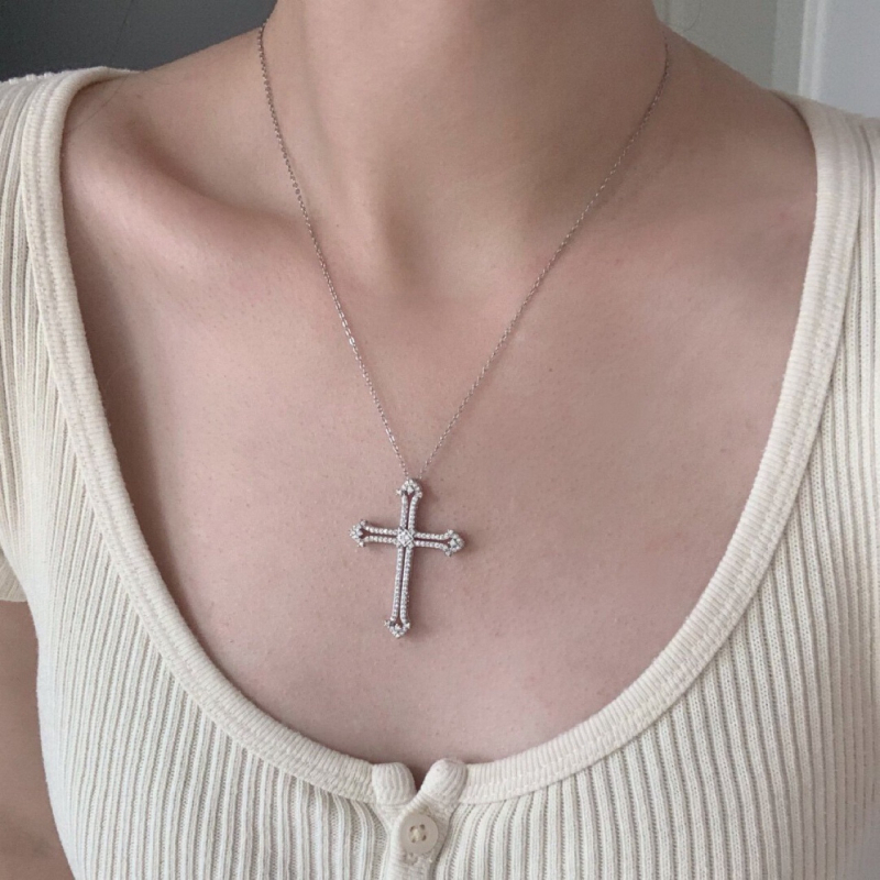 Nyaklánc nyíl–kereszt medállal, geometriai forma, réz anyag, kereszt típusú lánc, uniszex, elektroplatírozott, könnyed luxus stílus