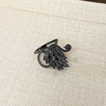 Réz sálkapocs cirkón beépítéssel, mikro-beállítás, női divat kiegészítő, állat/horoszkóp forma