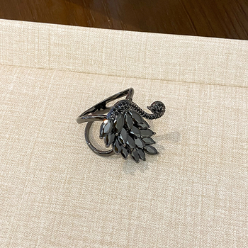 Réz sálkapocs cirkón beépítéssel, mikro-beállítás, női divat kiegészítő, állat/horoszkóp forma