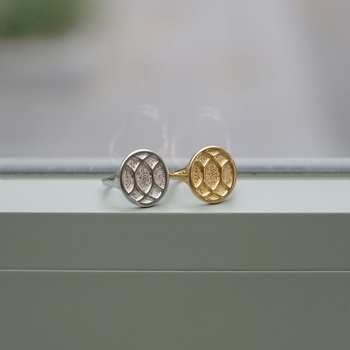 Aranyozott rézből készült egyrészes sálcsat – egyszerű, uniszex, geometriai mintázat, elektroplakálás, testreszabható