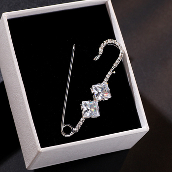 Брошка от меден сплав с циркони, дамски корейски стил, геометричен модел