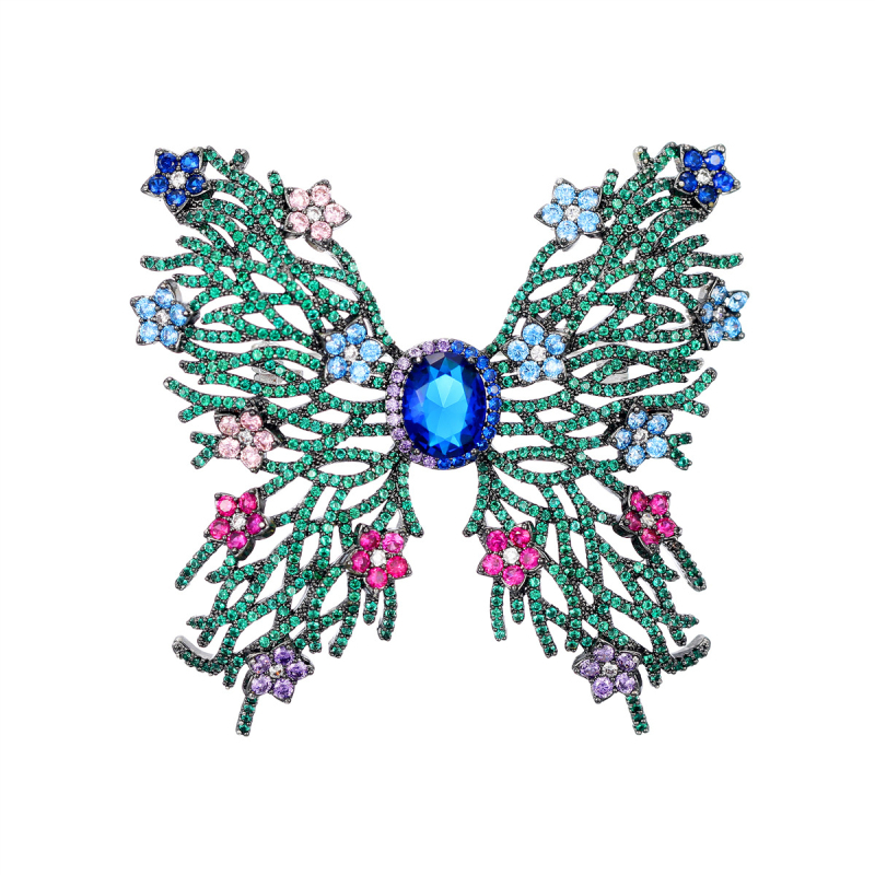 Брошка пеперуда с микроинкрустирани цирконии (Материал: Copper; Марка: Hyun da; Функция: Мултифункционална; Стил: Fashion)