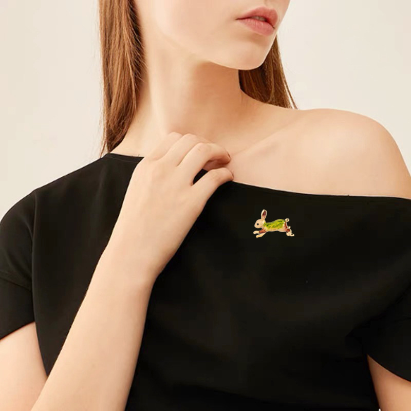 Брошка с фигура на зайче — сплав, животински стил, електроплакиране, украса, подарък