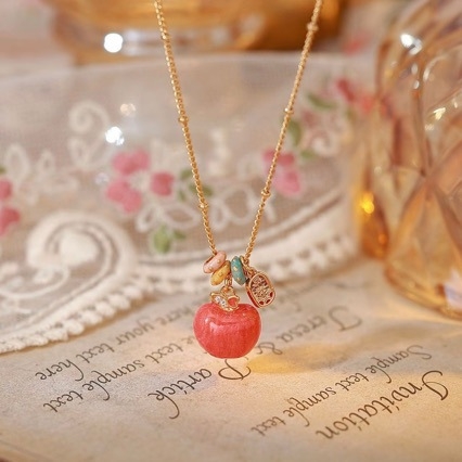Колие с ябълкова форма и емайлов ефект, температурно променящ се, верижка с мъниста, подвес от меден сплав с 18K златно покритие, електроплакиране, стил фея, есен 2025
