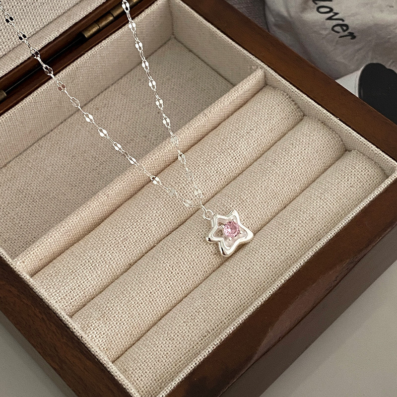Ogrlica od srebra 925 s geometrijskim dizajnom i privjeskom u obliku morske zvijezde, lip chain dizajn, elektroplatirani završni sloj, težina oko 1,88 g, korejski stil