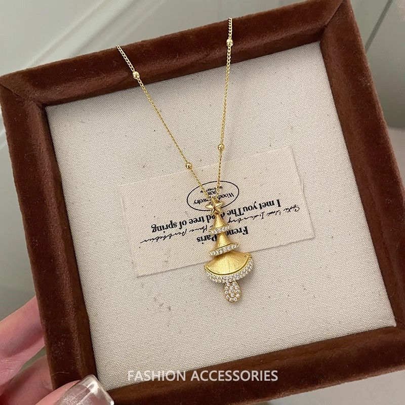 Réz csillag nyaklánc gyöngyös lánccal, karácsonyi stílus, elektroplatázás