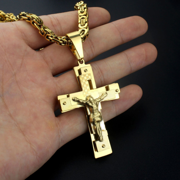 Titánacél keresztmedálos nyaklánc, geometrikus, eredeti dizájn