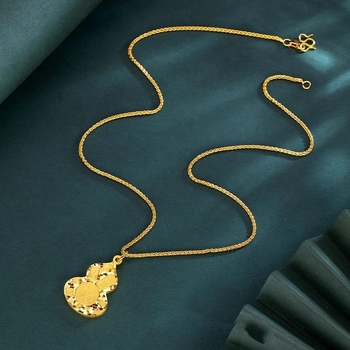 Rézből készült geometriai formájú medálos nyaklánc Chopard lánccal, elektroplakált felülettel