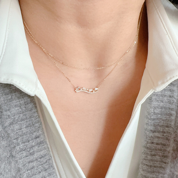 Geometriai medálos nyaklánc 925-ös ezüstből – magas színvonalú stílus