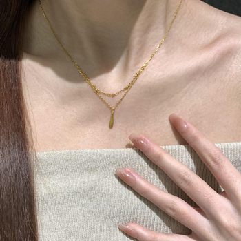 Rézből készült nyaklánc csepp alakú medállal, golyós lánccal, elektroplattolt, vintage dizájn