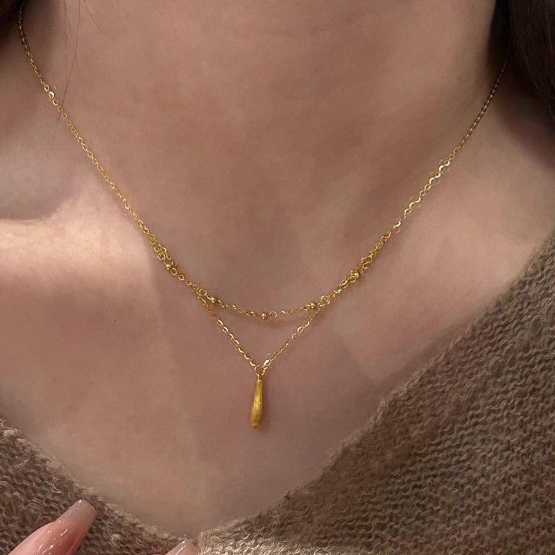 Rézből készült nyaklánc csepp alakú medállal, golyós lánccal, elektroplattolt, vintage dizájn