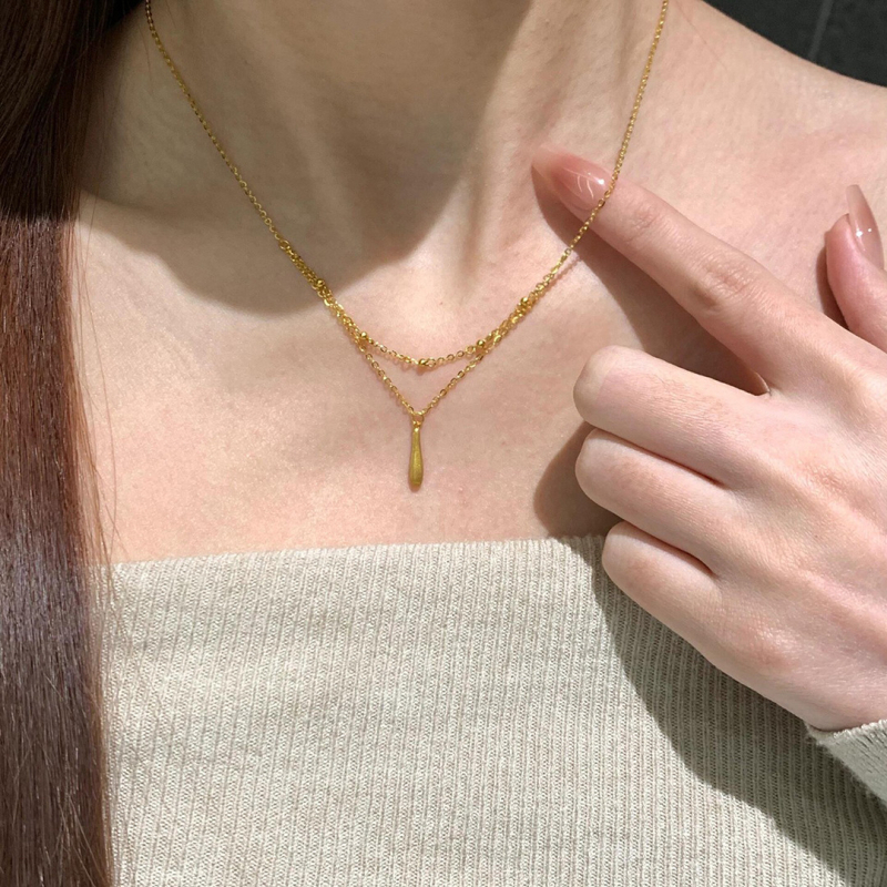 Rézből készült nyaklánc csepp alakú medállal, golyós lánccal, elektroplattolt, vintage dizájn