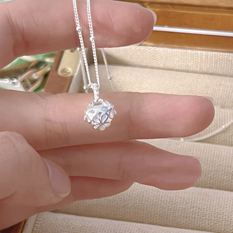 Réz virágos medálos nyaklánc, oldalsó lánccal, 41-50 cm hosszú