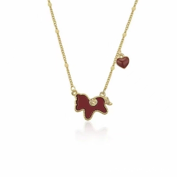 Rézötvözetből készült nyaklánc akril medállal, geometriai ló motívum, elektroplattázott kivitel, nőknek.