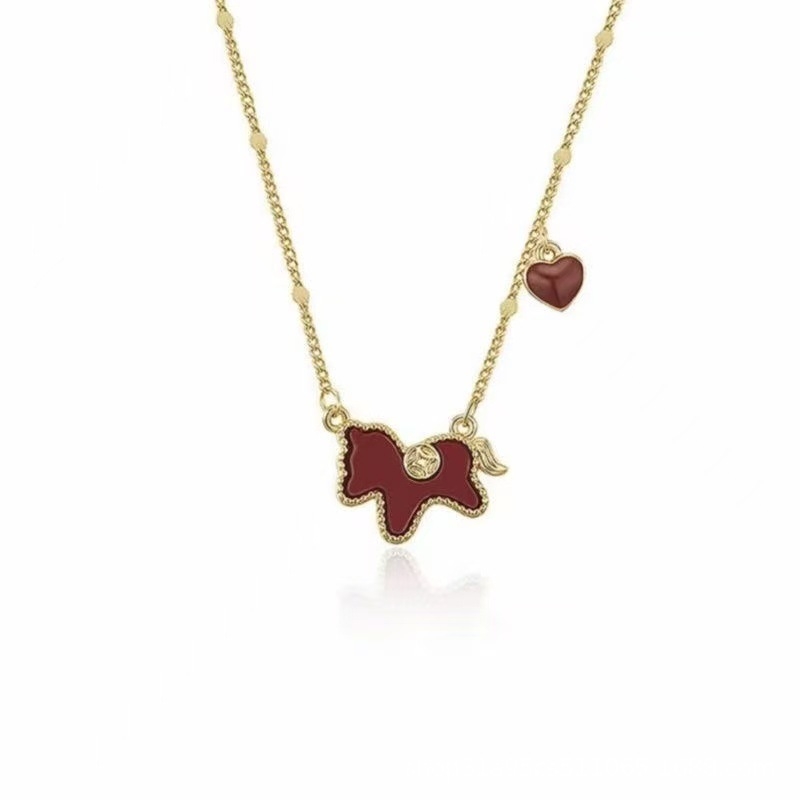 Rézötvözetből készült nyaklánc akril medállal, geometriai ló motívum, elektroplattázott kivitel, nőknek.