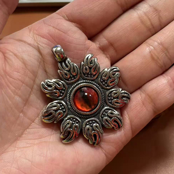 Rozsdamentes acél nyaklánc – Könnyed luxus stílus, Divatos városi viselet, 2025 ősz