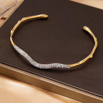 Kaelakee collarbone kettaga, vask, ripats segusest, originaalne disain