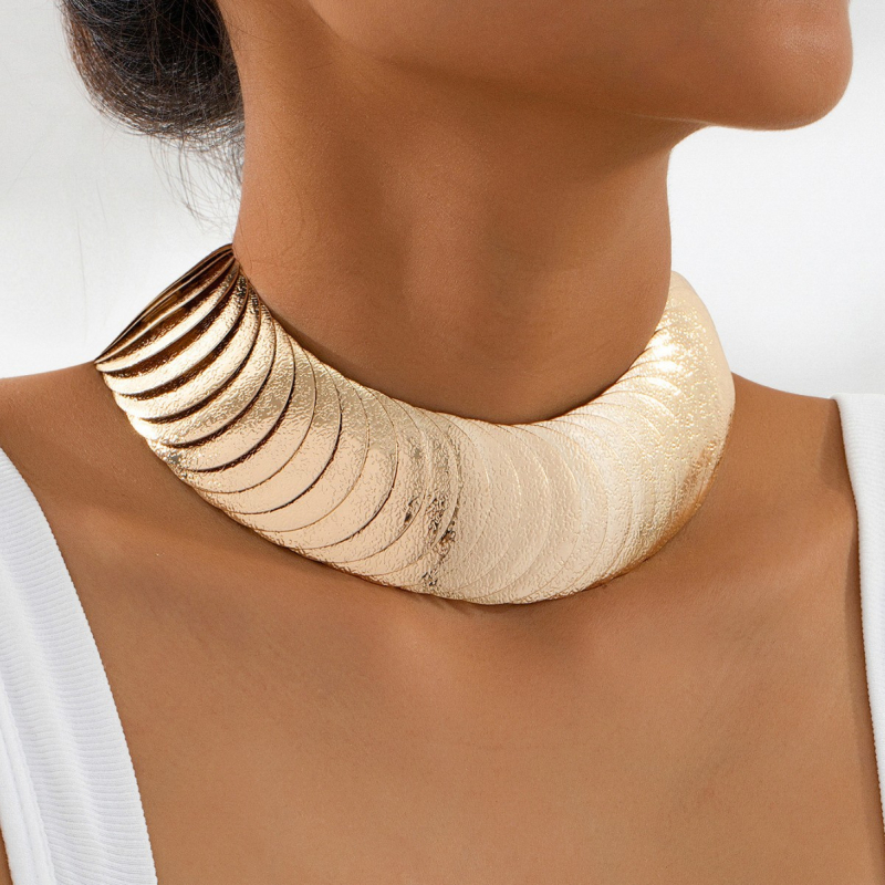 Γεωμετρικό μεταλλικό κολιέ – εθνοτικό στυλ, καλλιτεχνικό βιντάζ – κωδικός F606