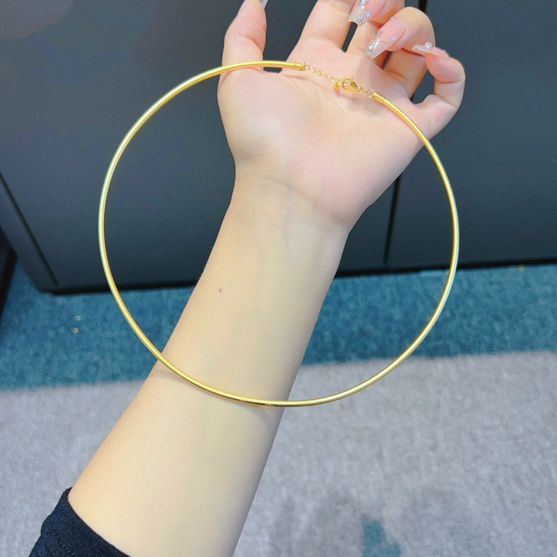 Bakrena ogrlica s koncentriranim lotosovim zatvaračem i privjeskom, porijeklo Shanwei, ljeto 2023, lagani luksuz stil