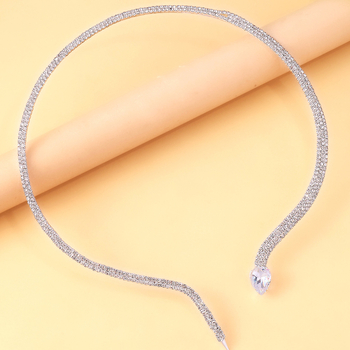 Ogrlica u obliku zmije sa štrasom, privjesak životinjskog zodijaka, običan lanac, težina 26,9 g