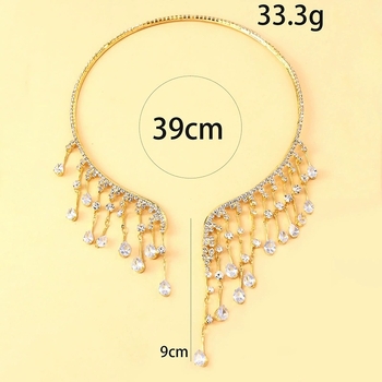 Choker s višeslojnim privjeskom od legure i umjetnog kristala, geometrijski stil, Instagram stil, opseg 41–50 cm, težina 40 g