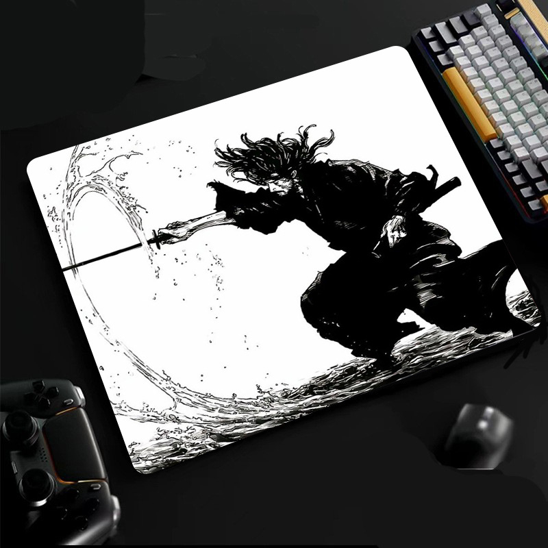 Гейминг подложка за мишка с антихлъзгаща повърхност (Марка: Thunder Fire Chi; Материал: гума; Изработка: печат с топлинен трансфер; Модел: 45)