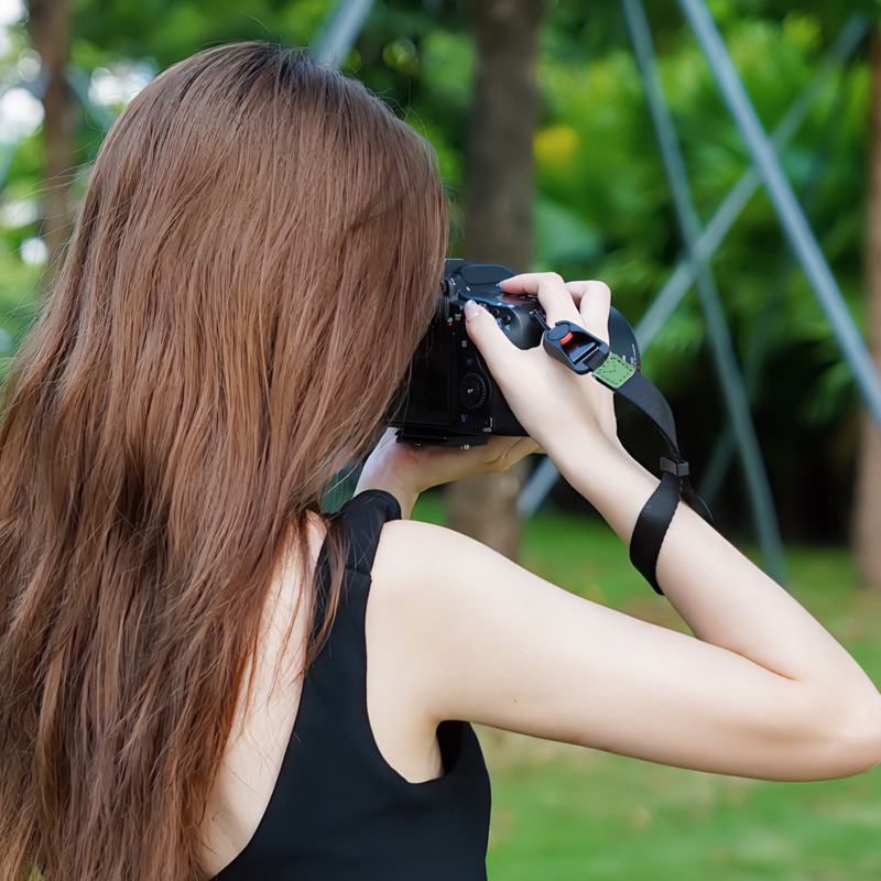 OKSUPER Kaiš za zapešće kamere – kompatibilan sa Sony, Canon i DSLR/mirrorless kamerama