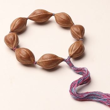 Oliivipähkli helmestest käevõru | Kaasaegne minimalistlik stiil | Graveeritud, Käsitöö, Poleeritud