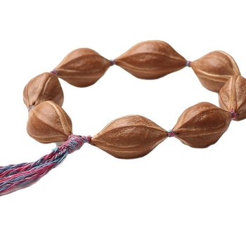 Oliivipähkli helmestest käevõru | Kaasaegne minimalistlik stiil | Graveeritud, Käsitöö, Poleeritud