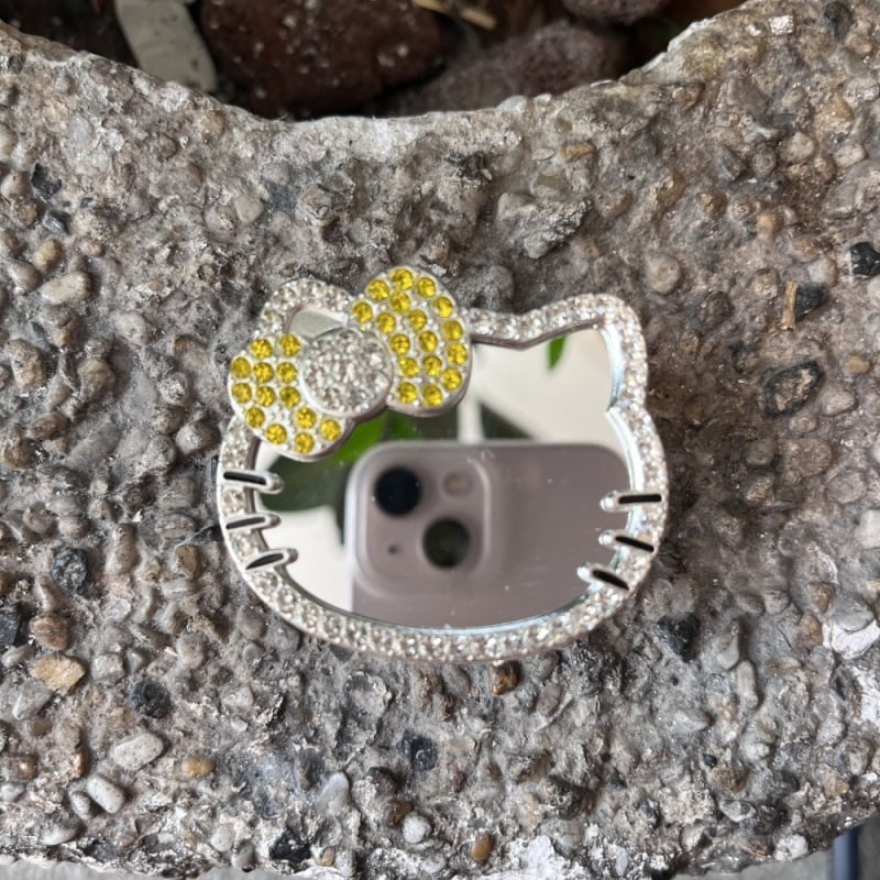 Mágneses állvány mobiltelefonhoz — fém kivitel, egyszerű stílus, márka Neutral