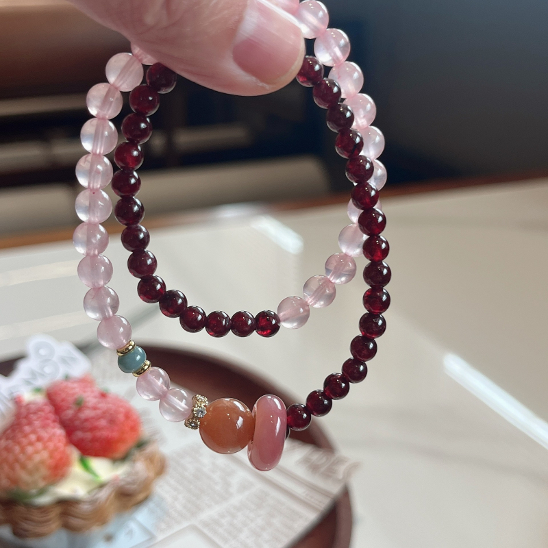 Βραχιόλι με διπλό κυκλικό σχέδιο, κεντρικός ροζ χαλαζίας, πλευρικοί λίθοι από γρανάτη, υλικό κράμα, μάρκα Xuanhua