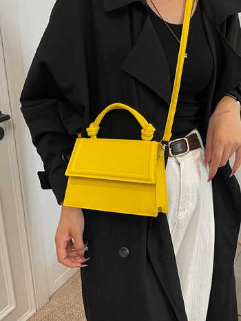 Geantă de umăr casual nouă, în stil solid, geantă de mână casual pentru femei, geantă de umăr pătrată mică, la modă și simplă.