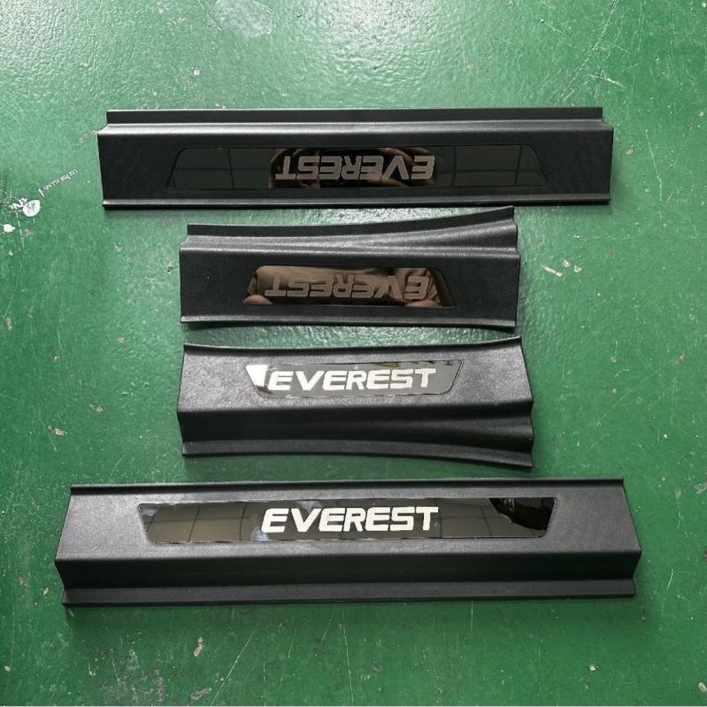 Ford Ranger 2012-2023 i Everest 2015-2023 Komplet prag pedala
